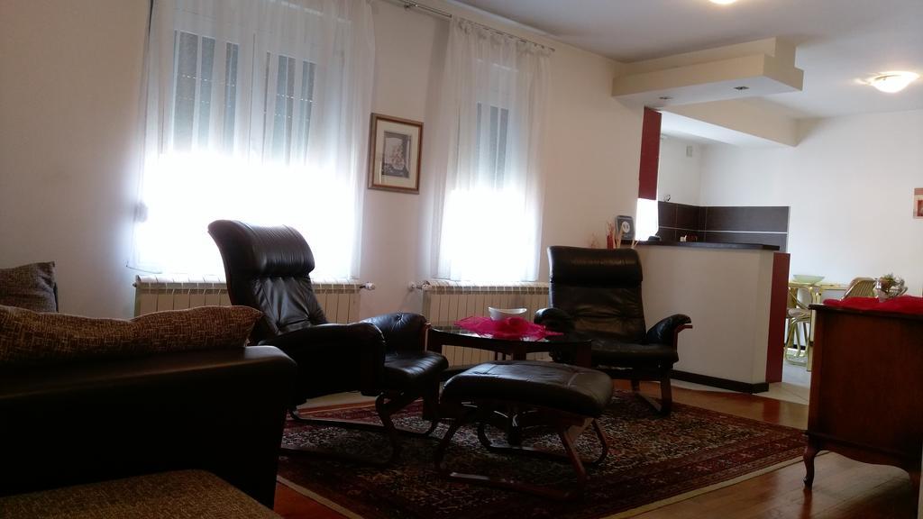 Apartment Krsmanovic 아란젤로바츠 외부 사진